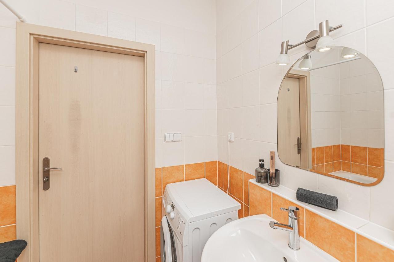 °°°Carolina'S Modern Apartment °°° Hradec Kralove Exterior photo